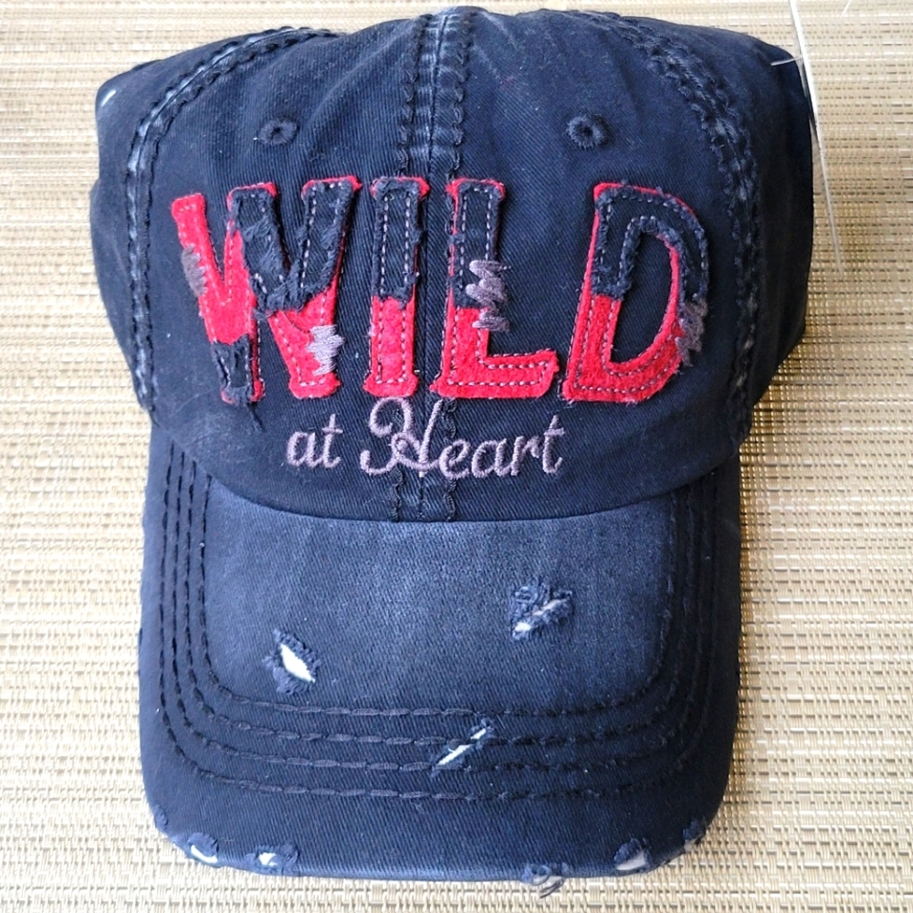 NWT Wild at Heart Denim Cap